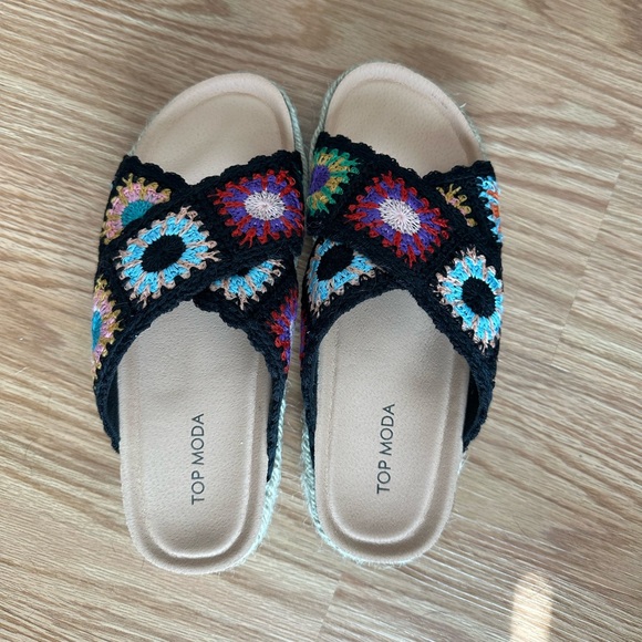 Black Crochet Sandals - Picture 3 of 9